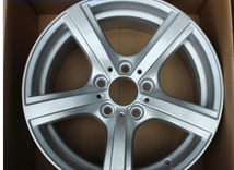 汽車(chē)鋼圈生產(chǎn)廠家 汽車(chē)鋼圈生產(chǎn)廠家