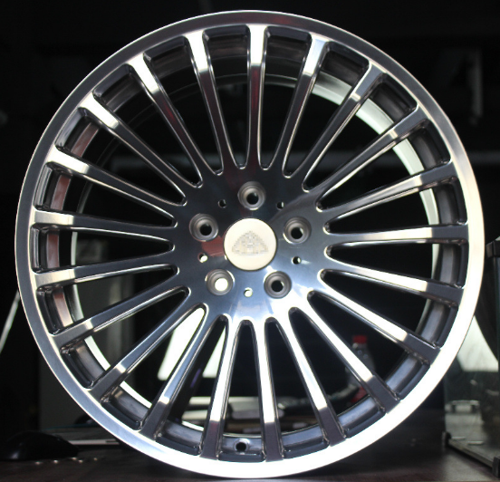 汽車輪胎鋼圈 汽車輪胎鋼圈