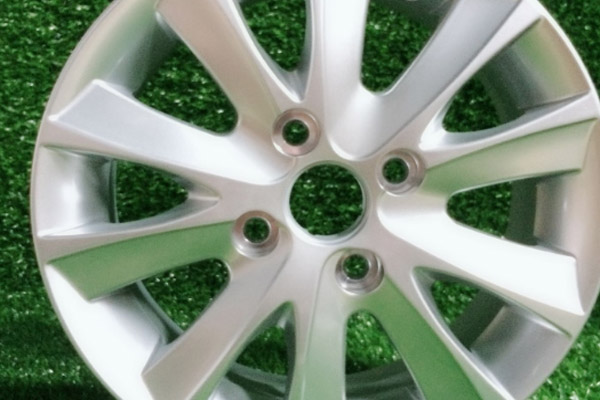 汽車(chē)鋼圈 汽車(chē)鋼圈