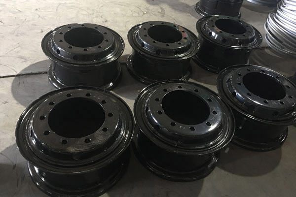 汽車輪轂 汽車輪轂